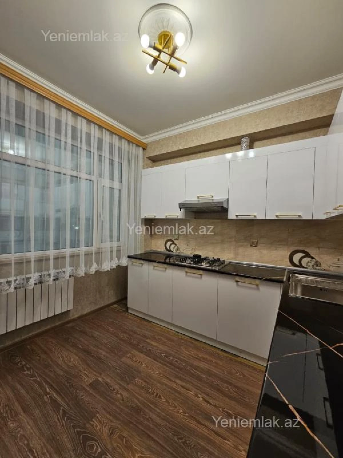 Satılır 3 otaqlı yeni tikili 83 m²