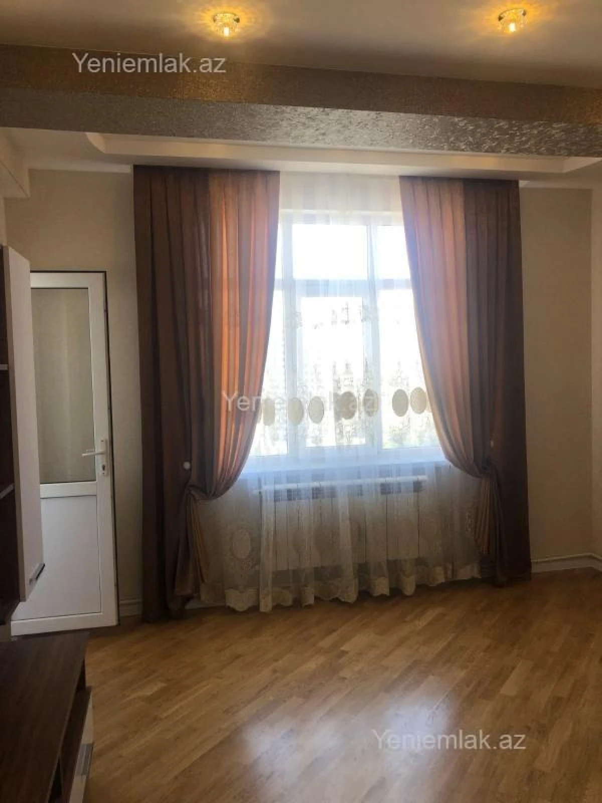 Satılır 2 otaqlı yeni tikili 60 m²