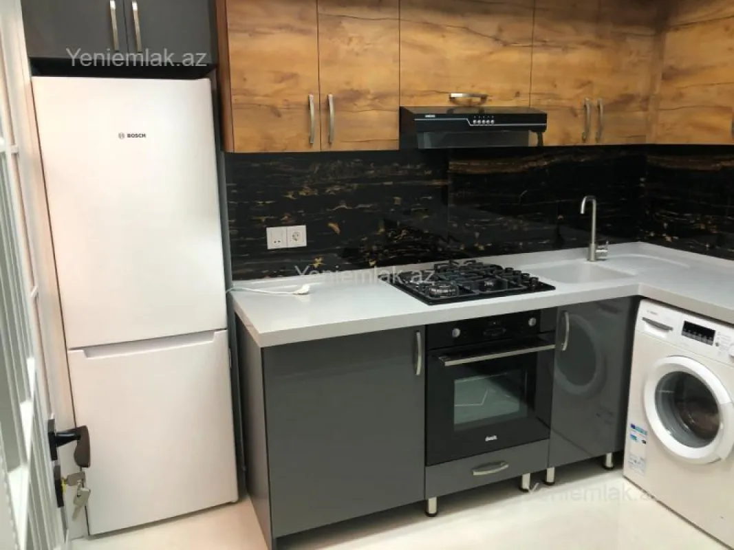 Satılır 2 otaqlı yeni tikili 60 m²