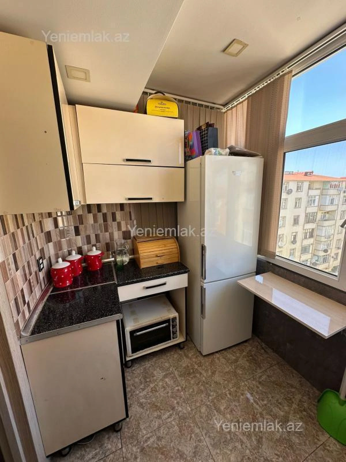 Satılır 3 otaqlı yeni tikili 76 m²