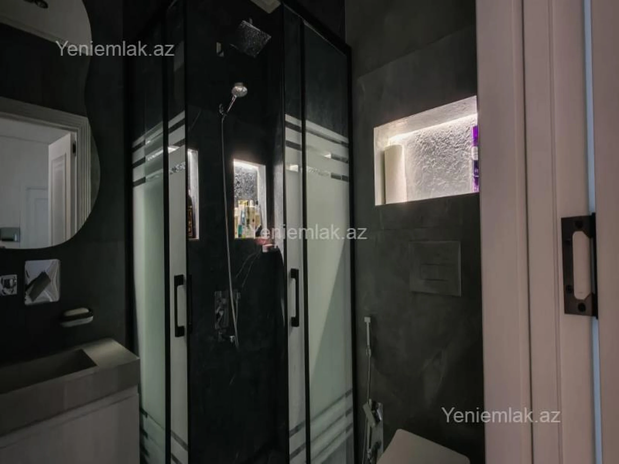 Satılır 3 otaqlı yeni tikili 110 m²