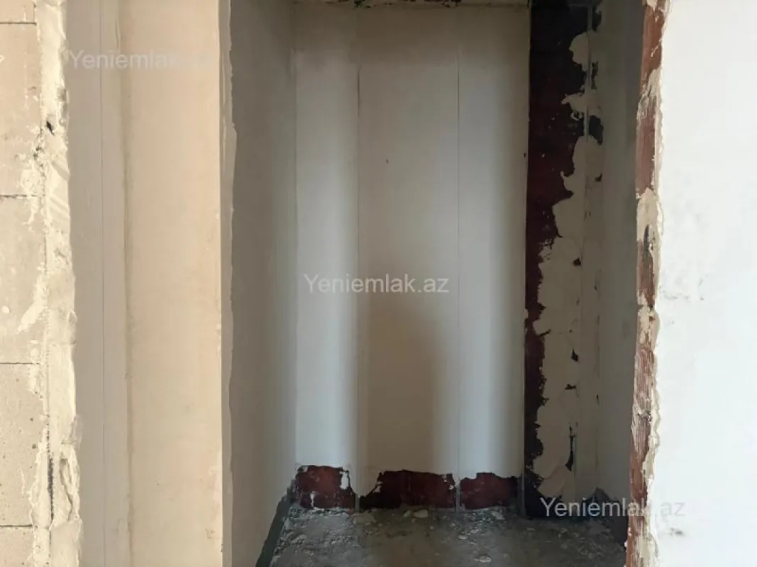 Satılır 3 otaqlı yeni tikili 127 m²