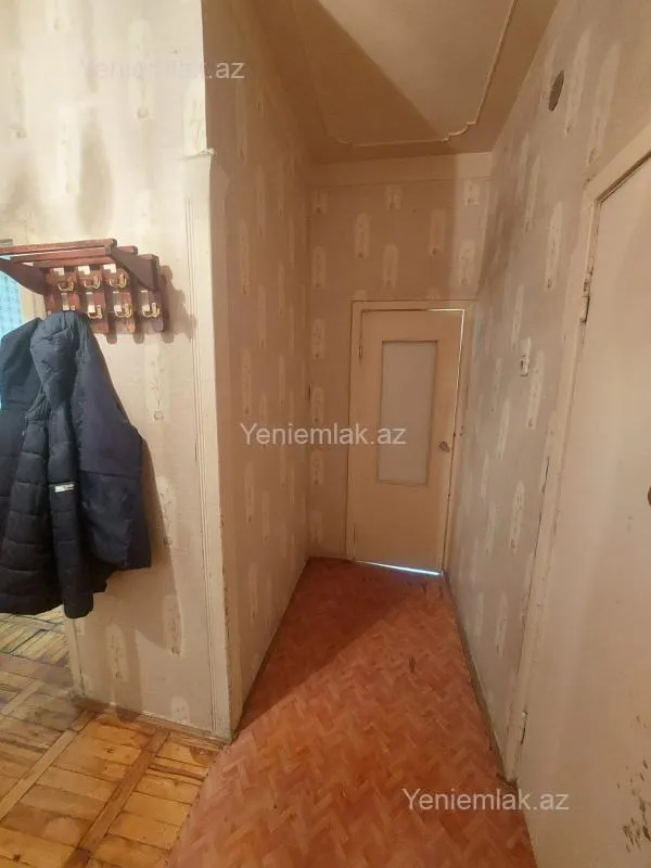 Satılır 2 otaqlı köhnə tikili 54 m²
