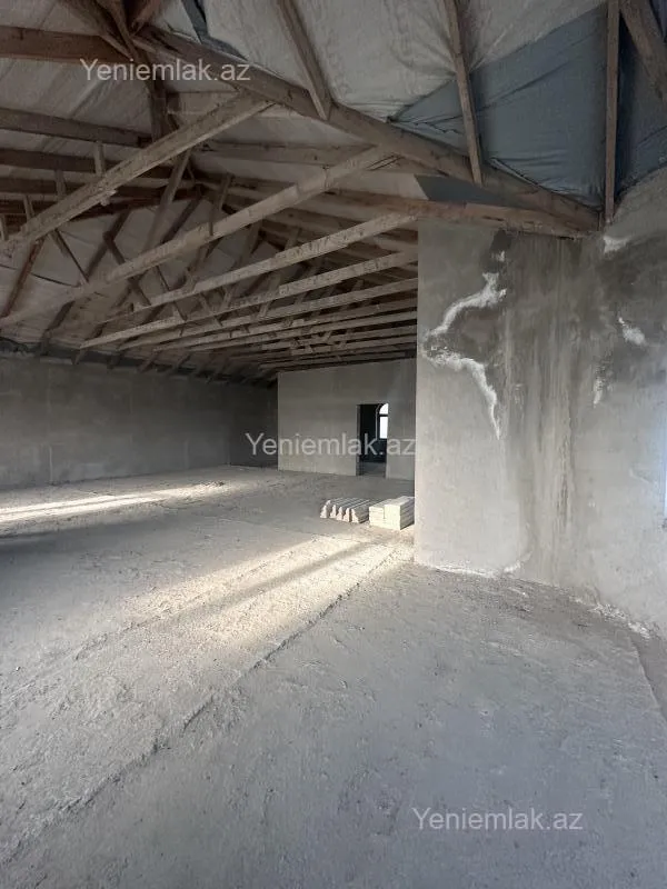 Satılır 7 otaqlı həyət evi 340 m²