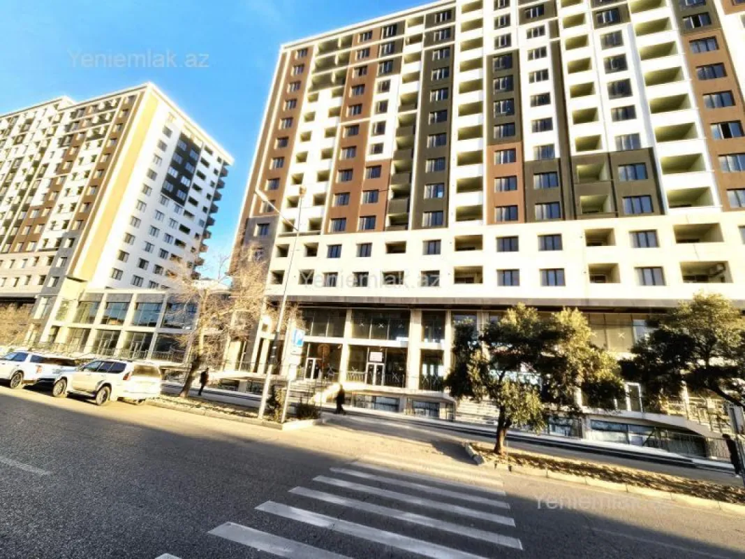 Satılır 4 otaqlı yeni tikili 110 m²