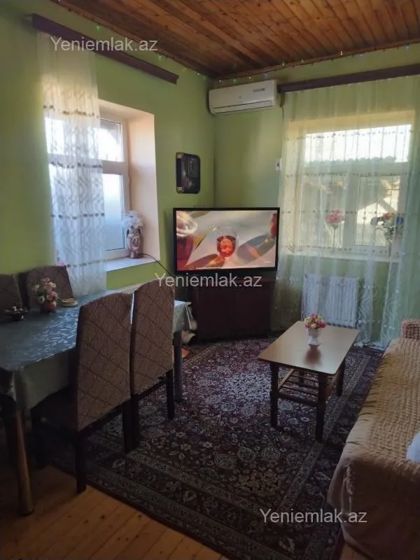 Satılır 3 otaqlı həyət evi 60 m²