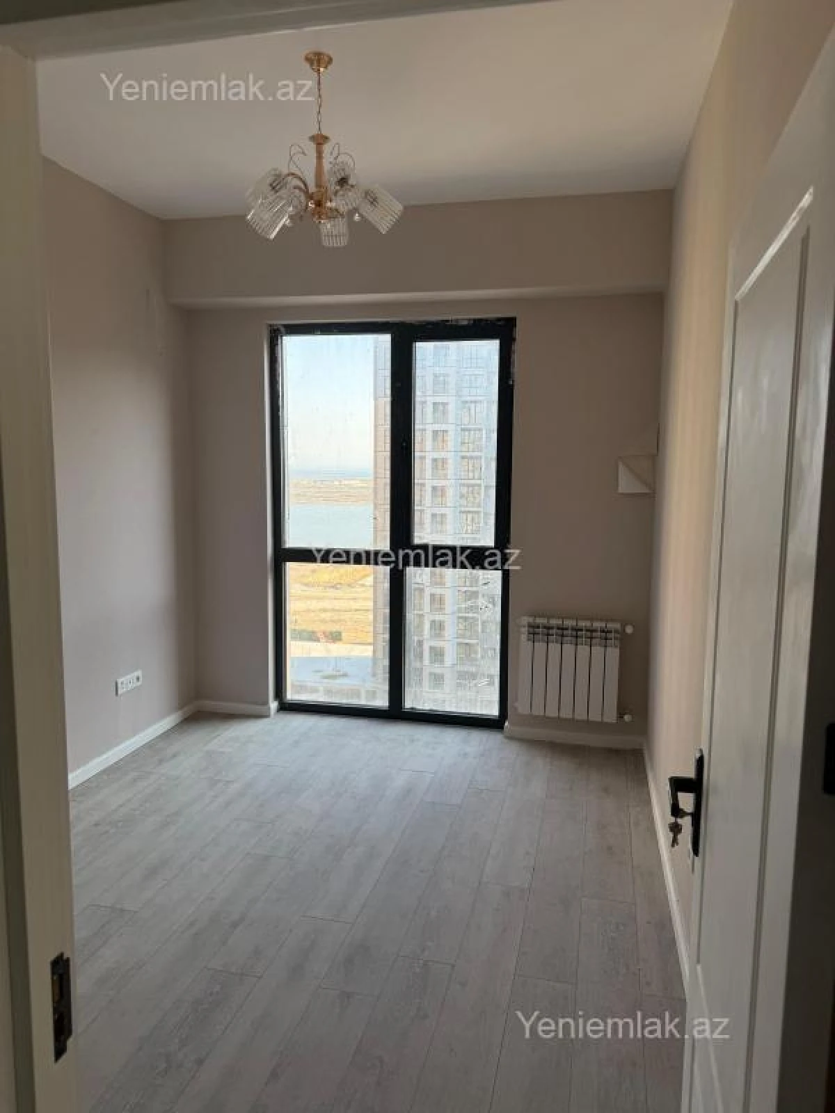 Satılır 4 otaqlı yeni tikili 102 m²