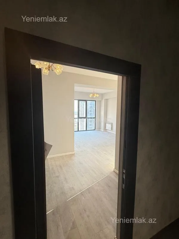 Satılır 4 otaqlı yeni tikili 102 m²