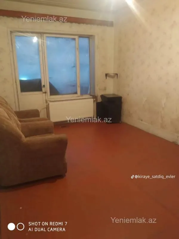 Satılır 2 otaqlı köhnə tikili 65 m²
