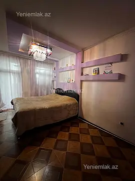 Satılır 2 otaqlı köhnə tikili 67 m²