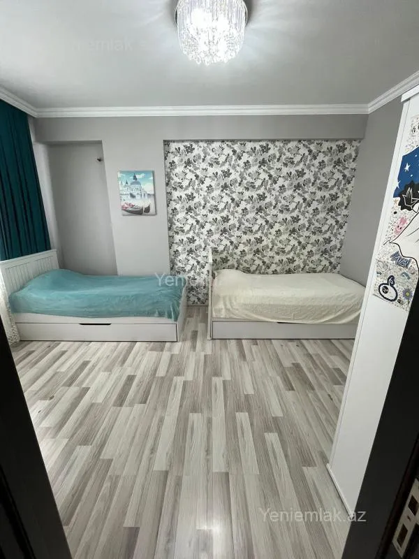 Satılır 3 otaqlı yeni tikili 82 m²