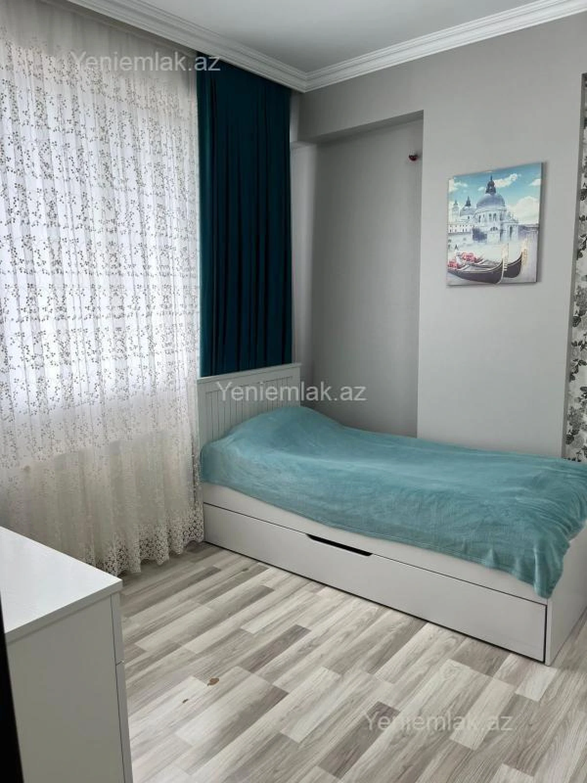 Satılır 3 otaqlı yeni tikili 82 m²