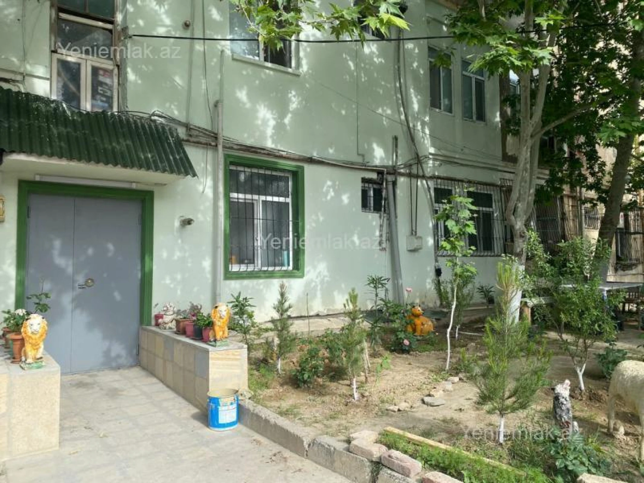Satılır 3 otaqlı köhnə tikili 114 m²