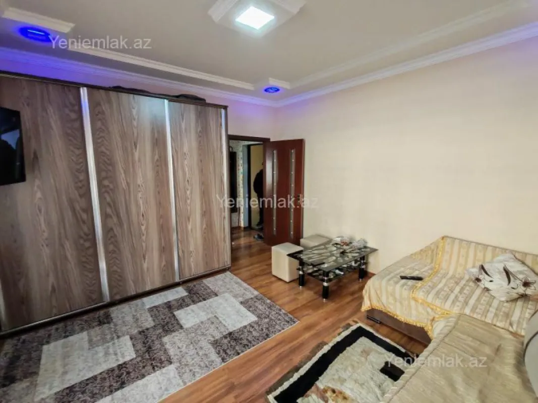 Satılır 1 otaqlı yeni tikili 37 m²