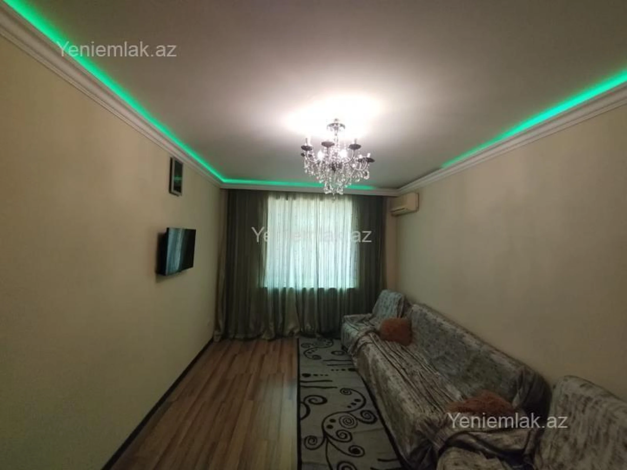 Satılır 2 otaqlı köhnə tikili 55 m²