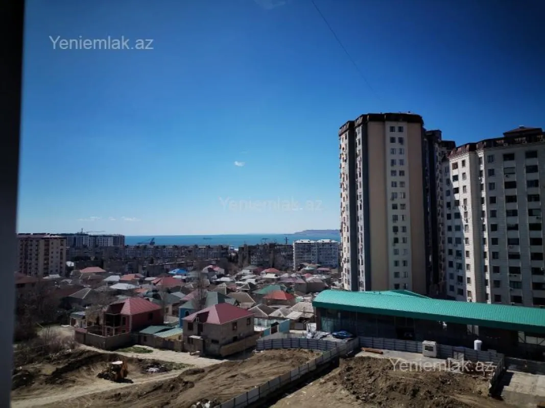 Satılır 2 otaqlı köhnə tikili 55 m²