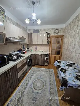 Satılır 3 otaqlı köhnə tikili 70 m²