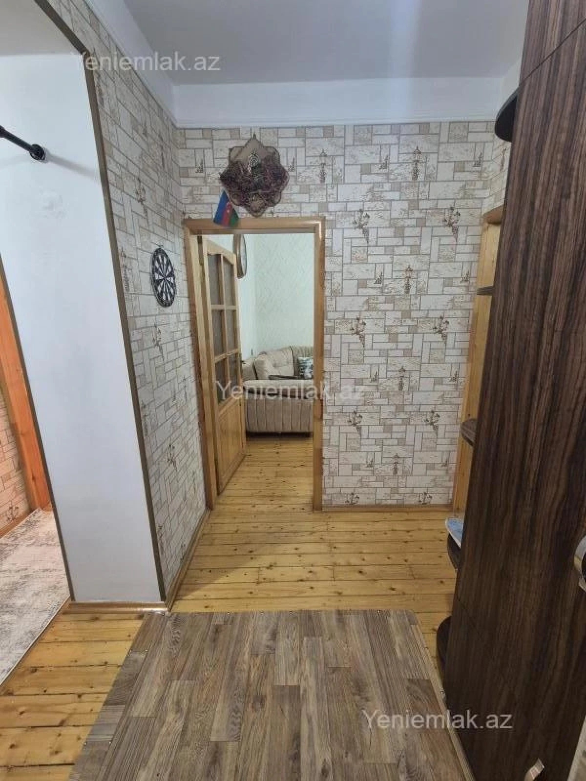 Satılır 3 otaqlı köhnə tikili 70 m²