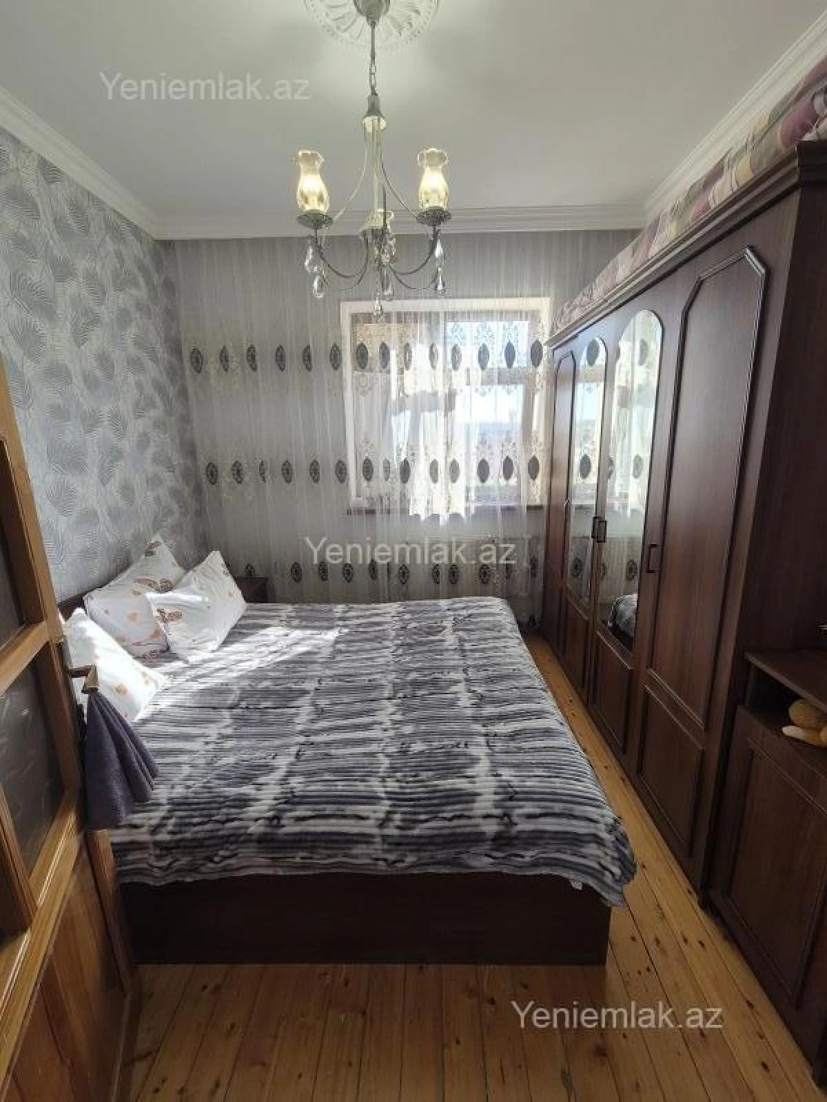 Satılır 3 otaqlı köhnə tikili 70 m²