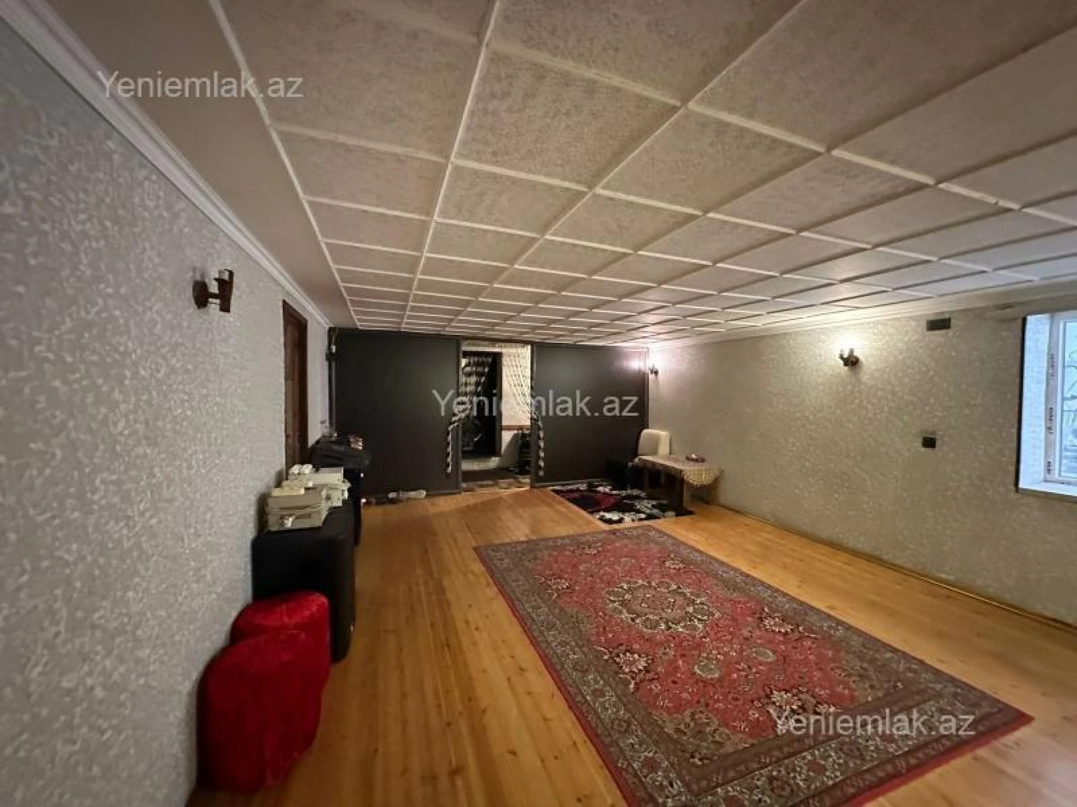 Satılır 7 otaqlı həyət evi 270 m²