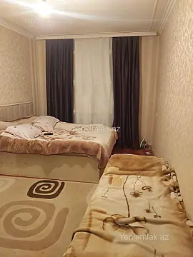 Satılır 3 otaqlı köhnə tikili 80 m²