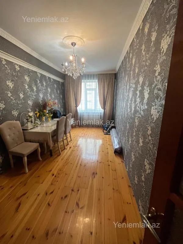 Satılır 4 otaqlı yeni tikili 86 m²