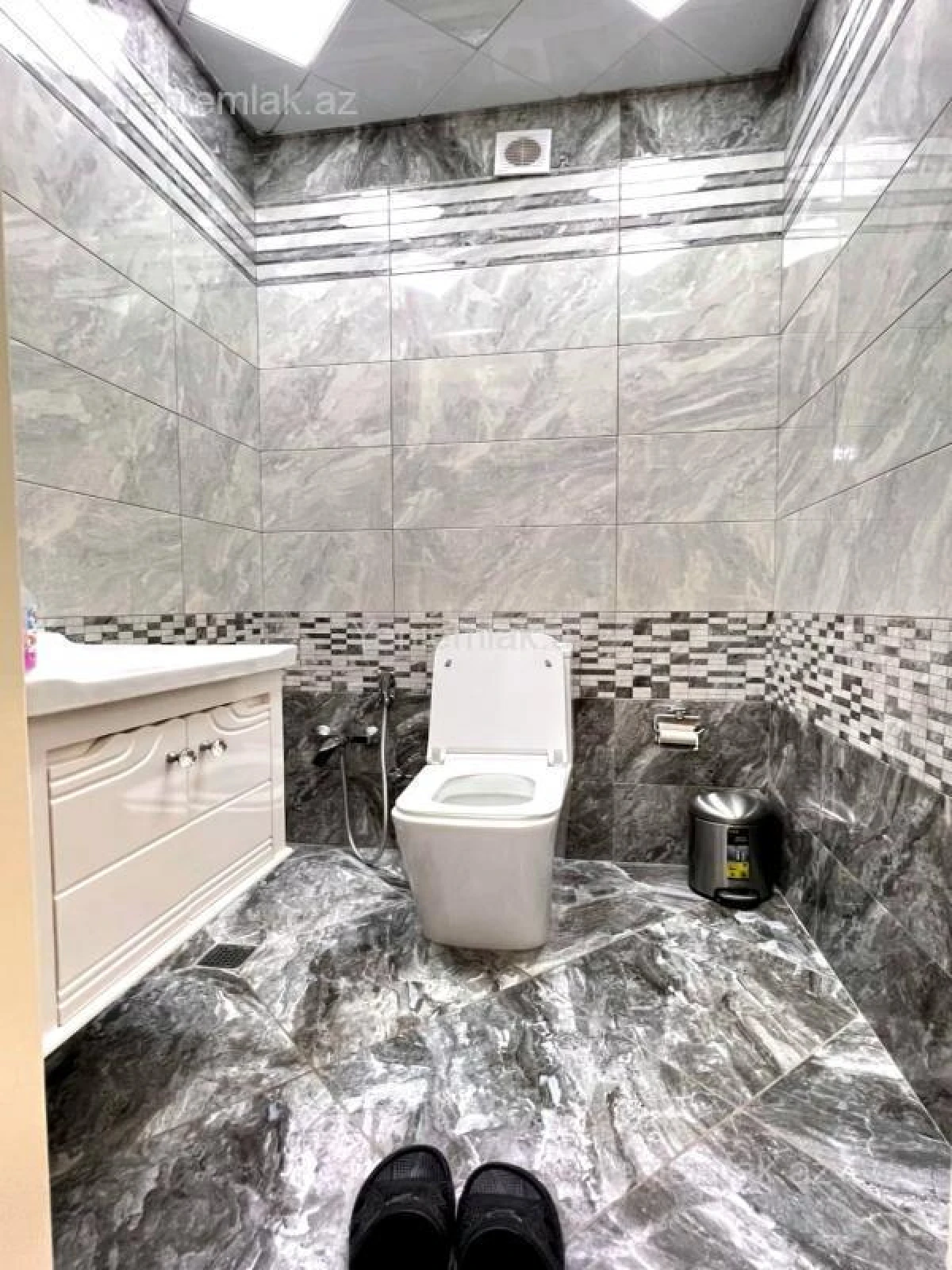 Satılır 4 otaqlı yeni tikili 170 m²