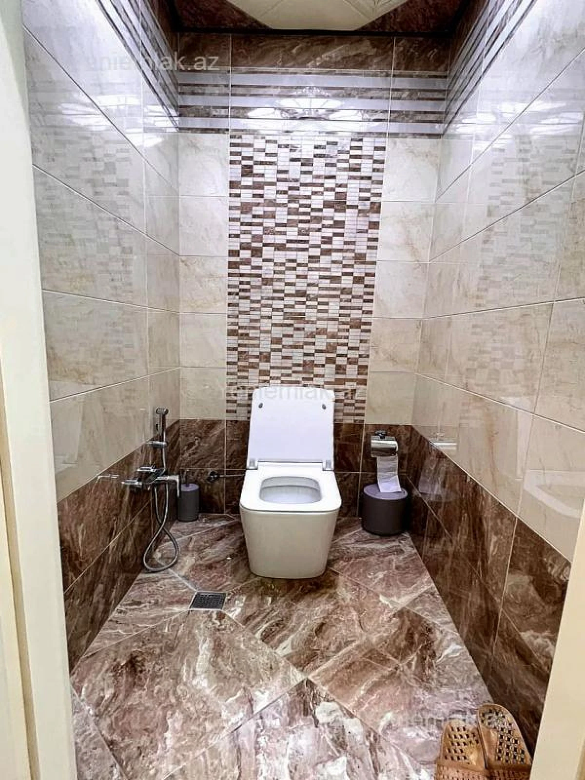 Satılır 4 otaqlı yeni tikili 170 m²