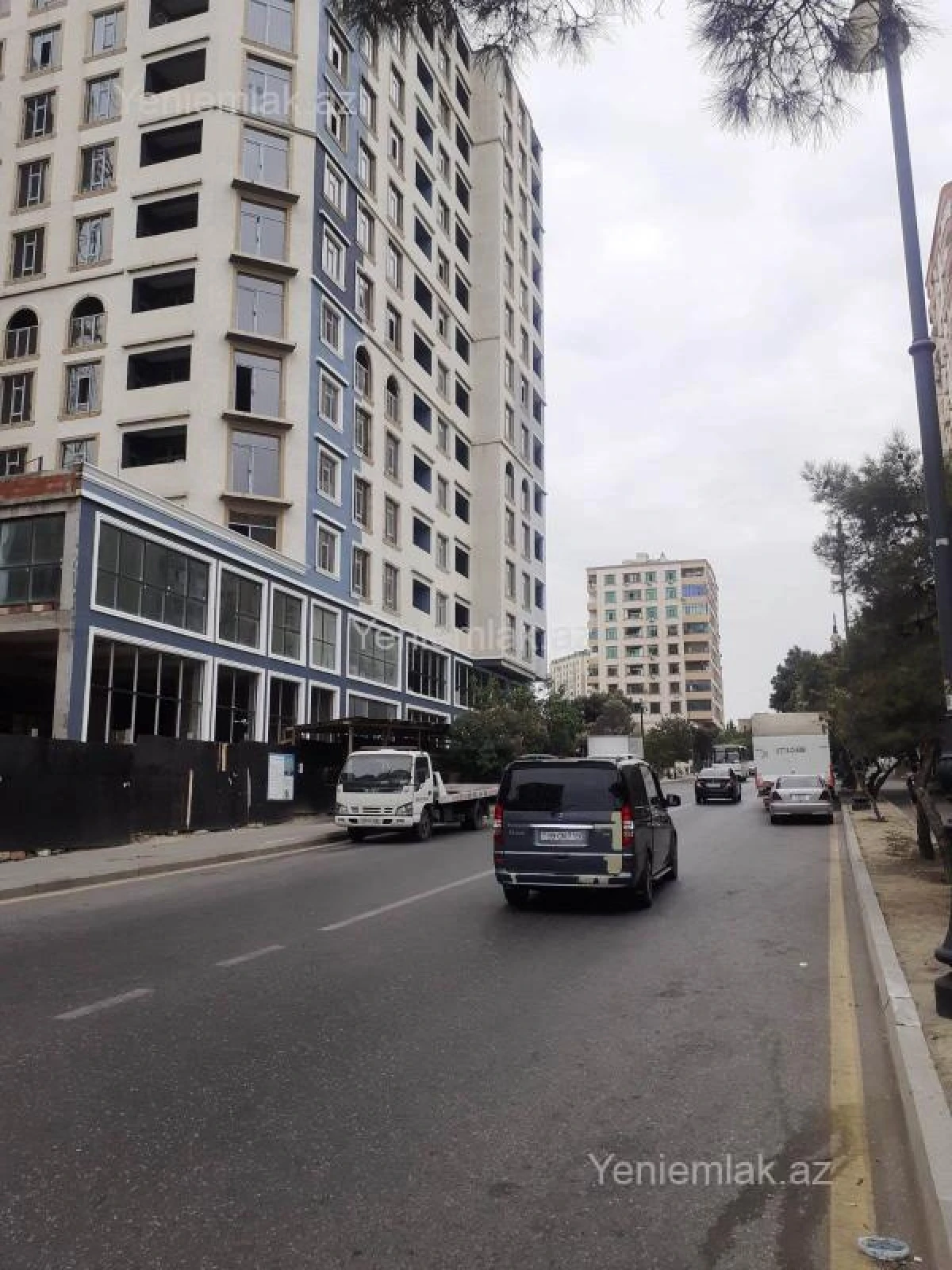 Satılır 3 otaqlı yeni tikili 110 m²