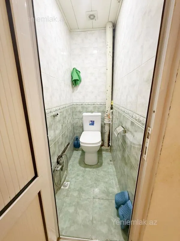 Satılır 3 otaqlı köhnə tikili 80 m²
