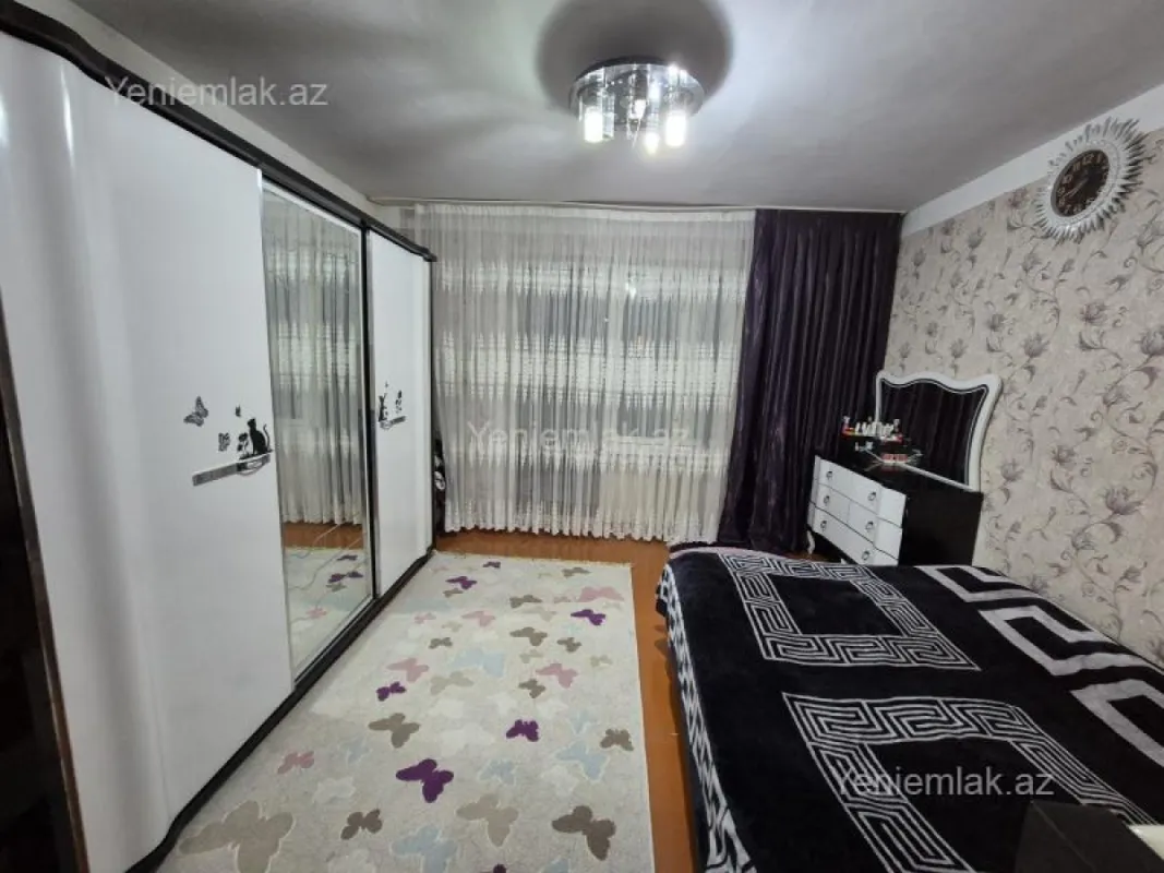 Satılır 2 otaqlı yeni tikili 70 m²