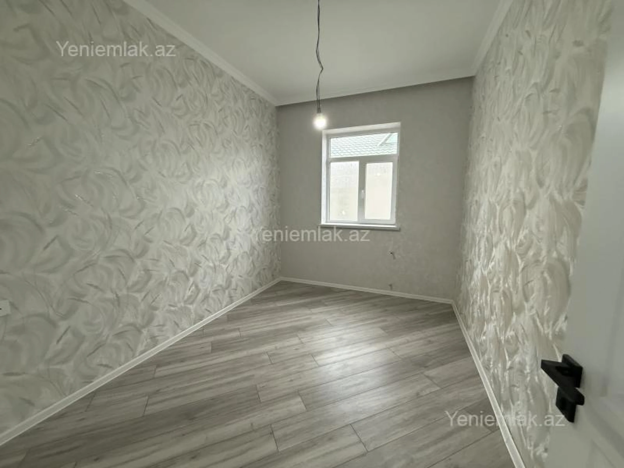 Satılır 4 otaqlı həyət evi 120 m²