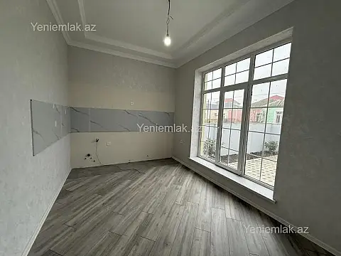 Satılır 4 otaqlı həyət evi 120 m²