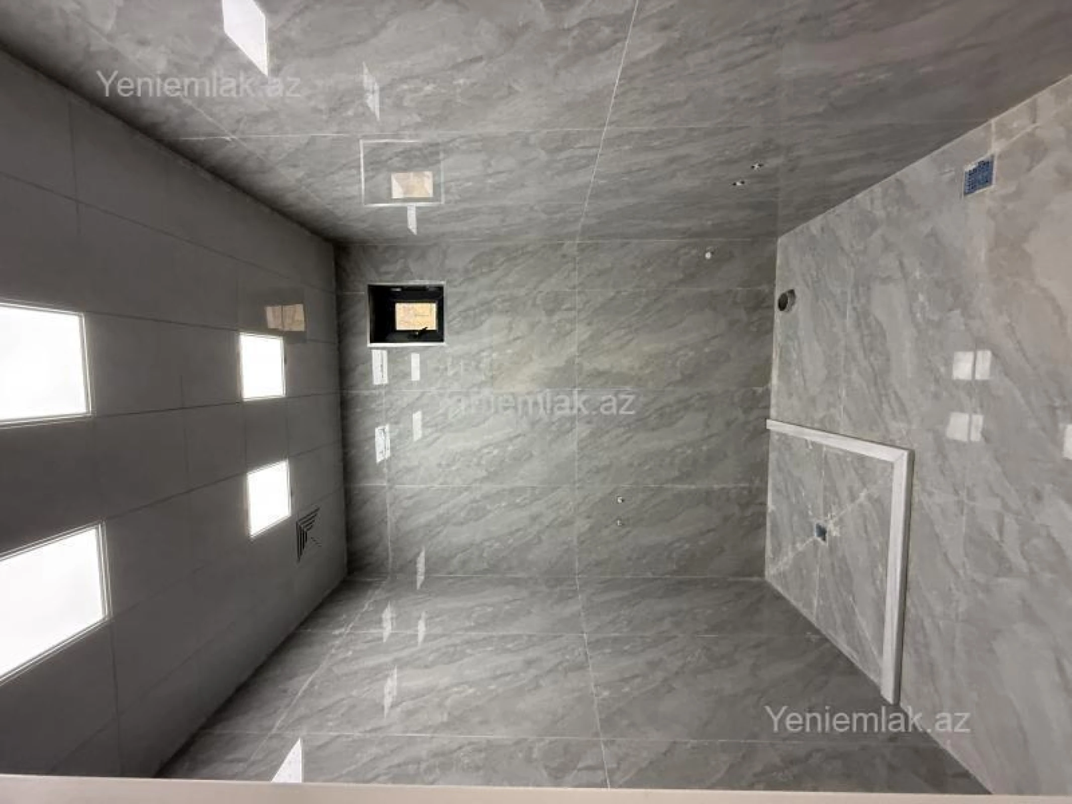 Satılır 7 otaqlı həyət evi 200 m²