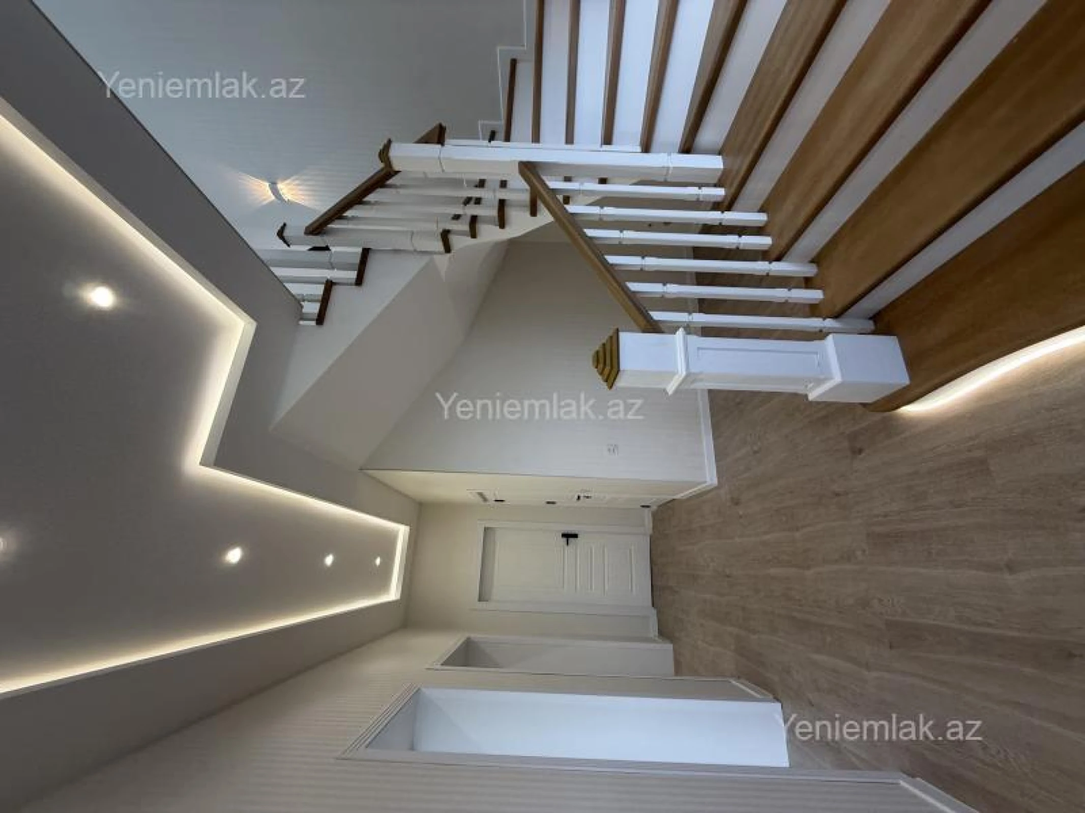 Satılır 7 otaqlı həyət evi 200 m²