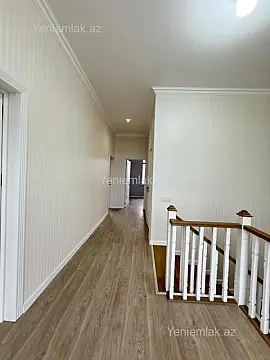 Satılır 7 otaqlı həyət evi 200 m²