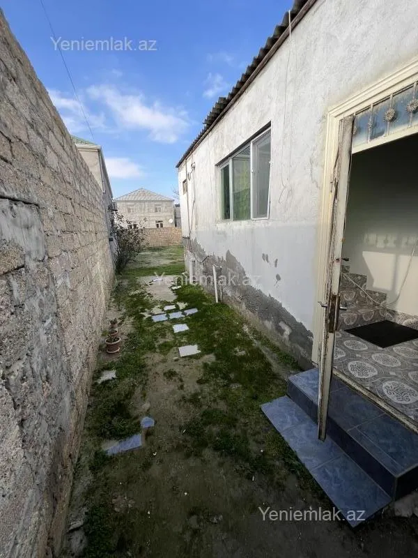 Satılır 2 otaqlı həyət evi 40 m²