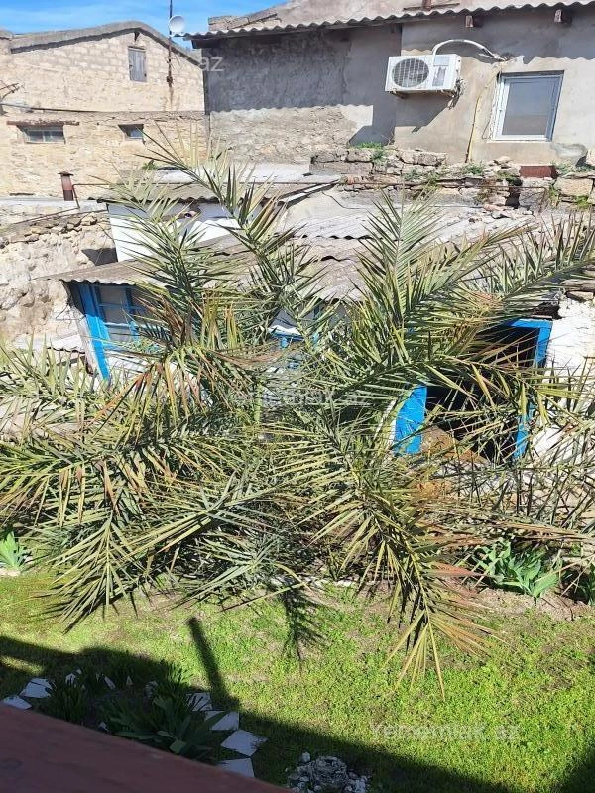 Satılır 2 otaqlı həyət evi 36 m²