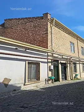 Satılır 2 otaqlı həyət evi 36 m²