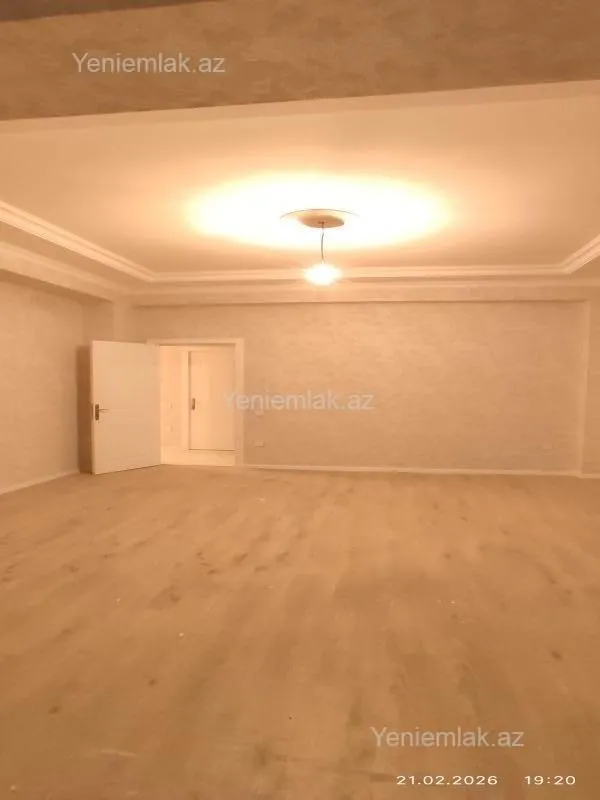 Satılır 2 otaqlı yeni tikili 94 m²