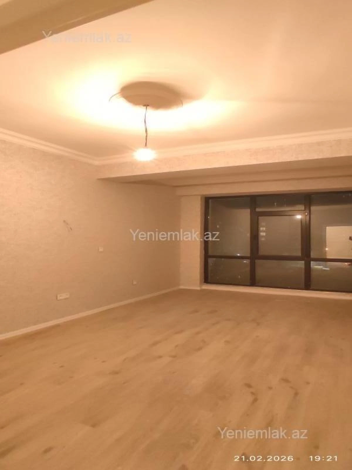 Satılır 2 otaqlı yeni tikili 94 m²