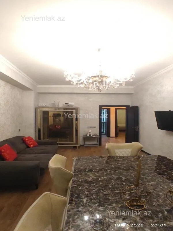 Satılır 3 otaqlı yeni tikili 87 m²