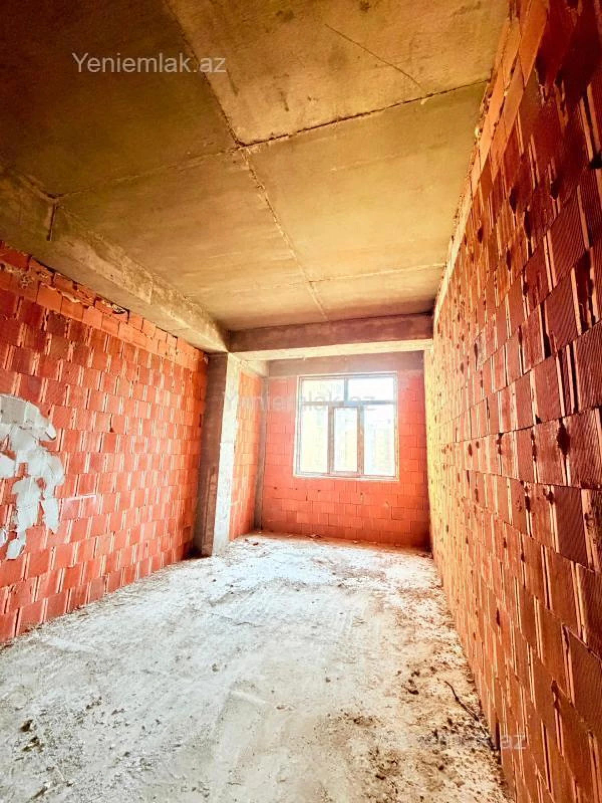 Satılır 2 otaqlı yeni tikili 61 m²