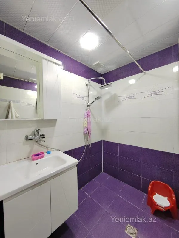 Satılır 3 otaqlı köhnə tikili 86 m²