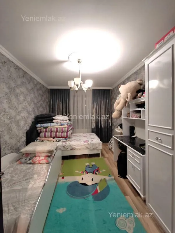 Satılır 3 otaqlı köhnə tikili 86 m²