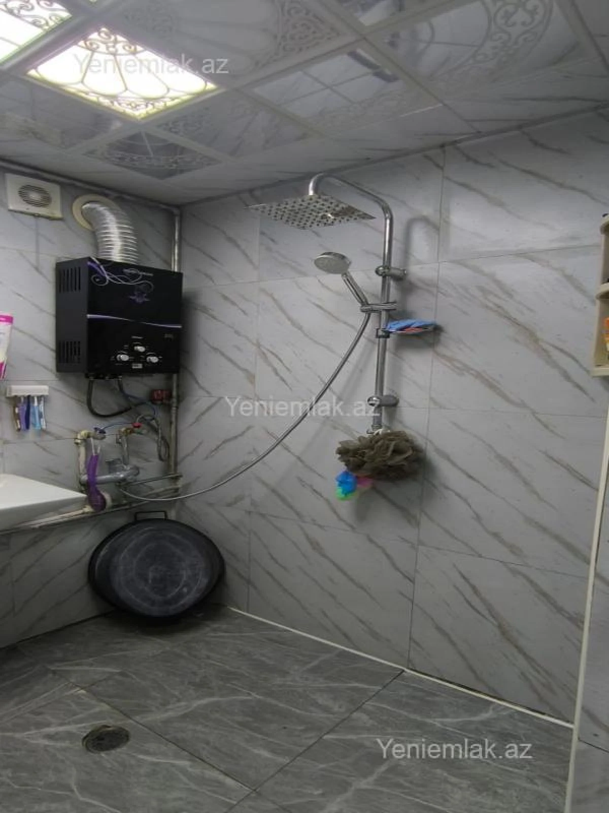 Satılır 2 otaqlı köhnə tikili 48 m²