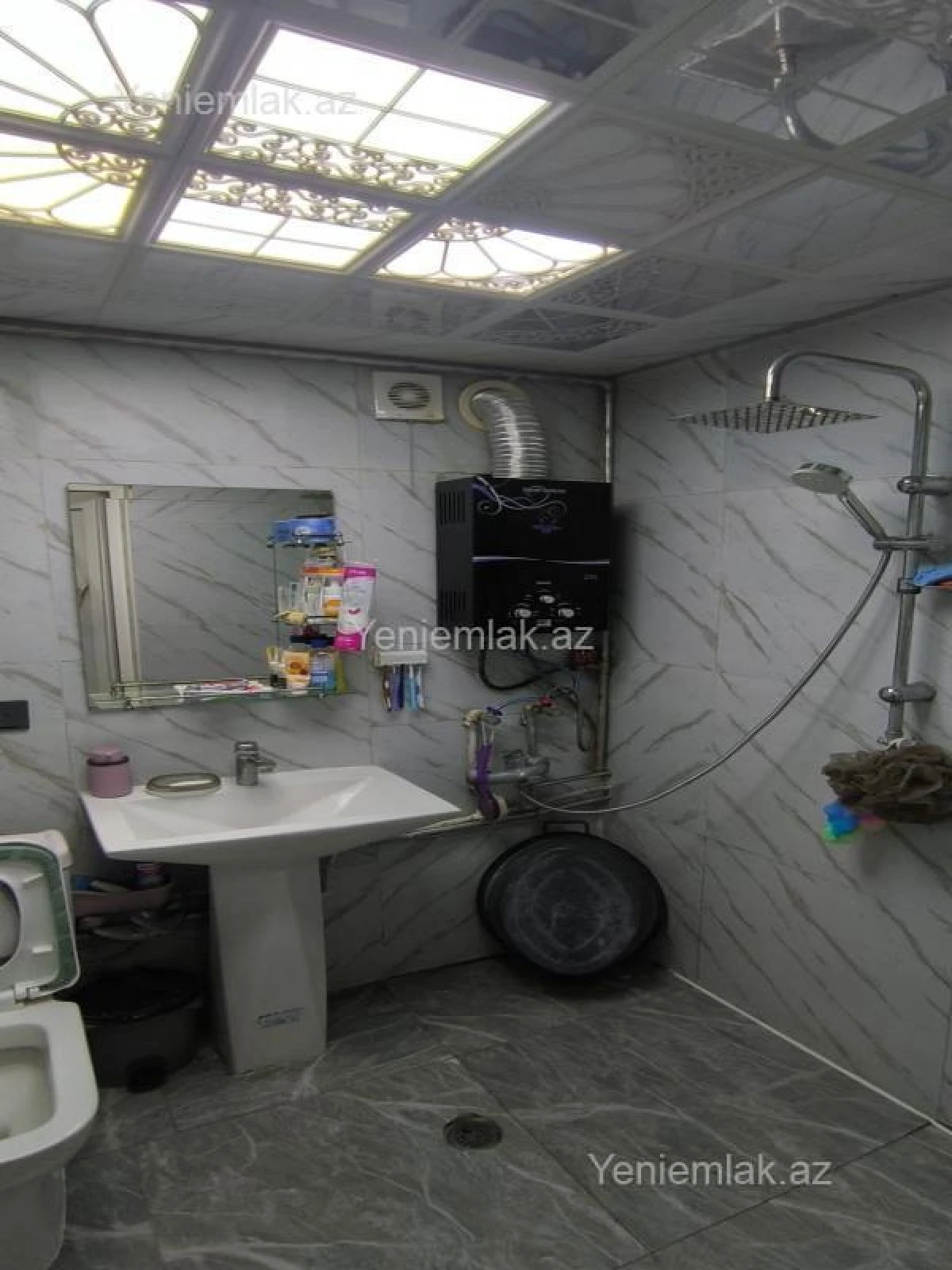 Satılır 2 otaqlı köhnə tikili 48 m²