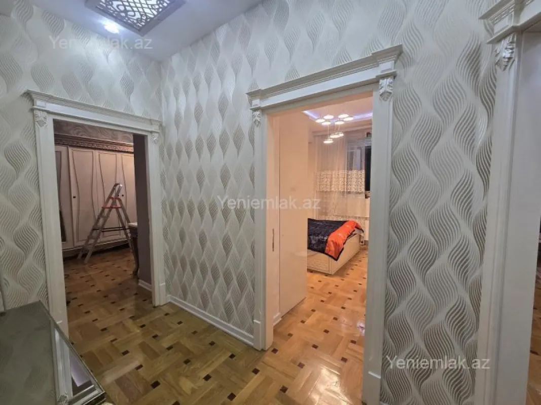 Satılır 3 otaqlı yeni tikili 96 m²