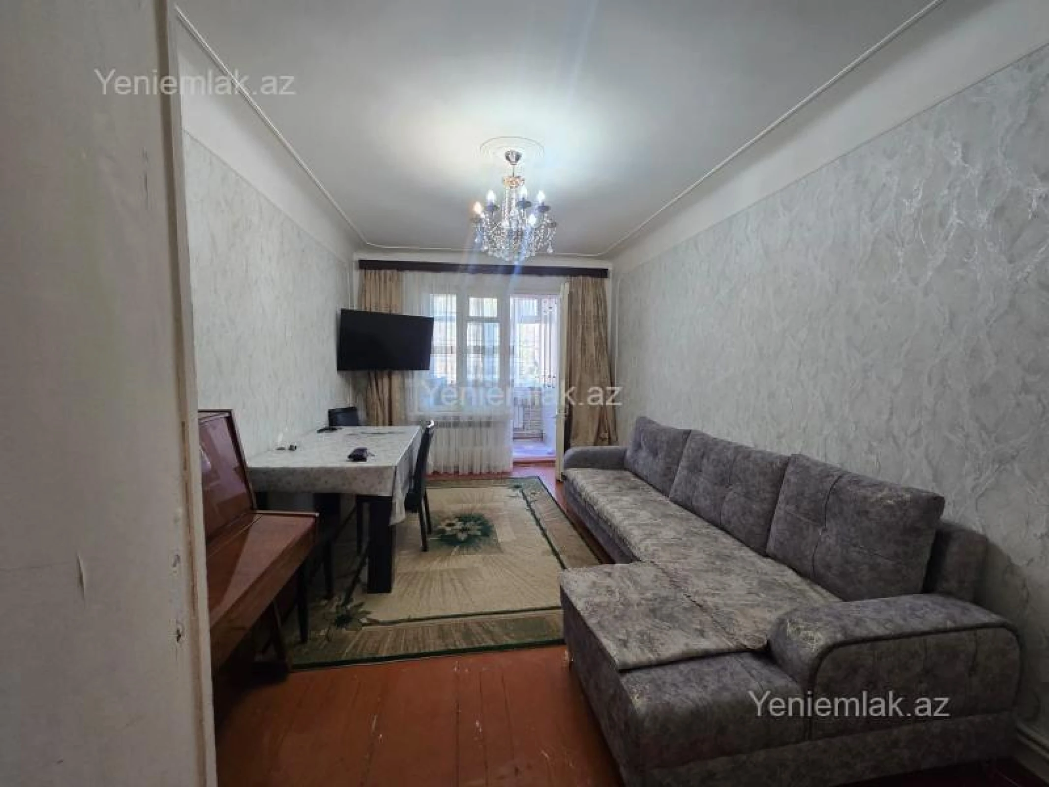 Satılır 2 otaqlı köhnə tikili 60 m²