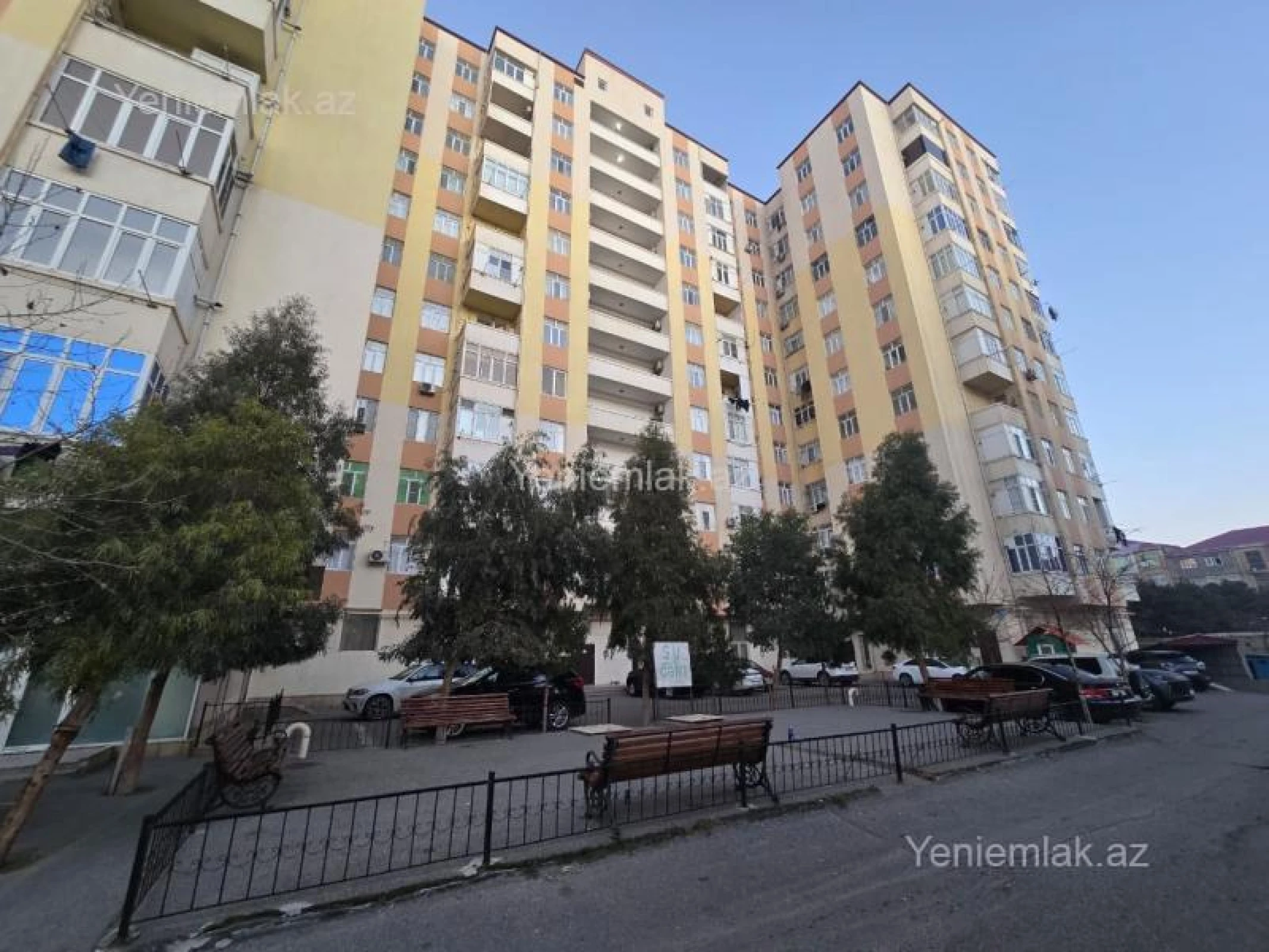 Satılır 3 otaqlı yeni tikili 126 m²